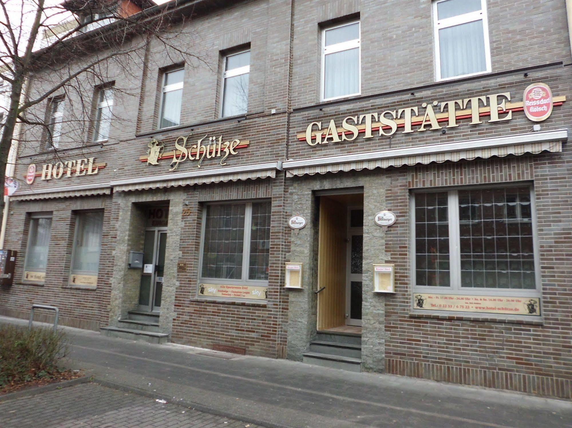 Hotel Schuetze Superior Huerth Bagian luar foto