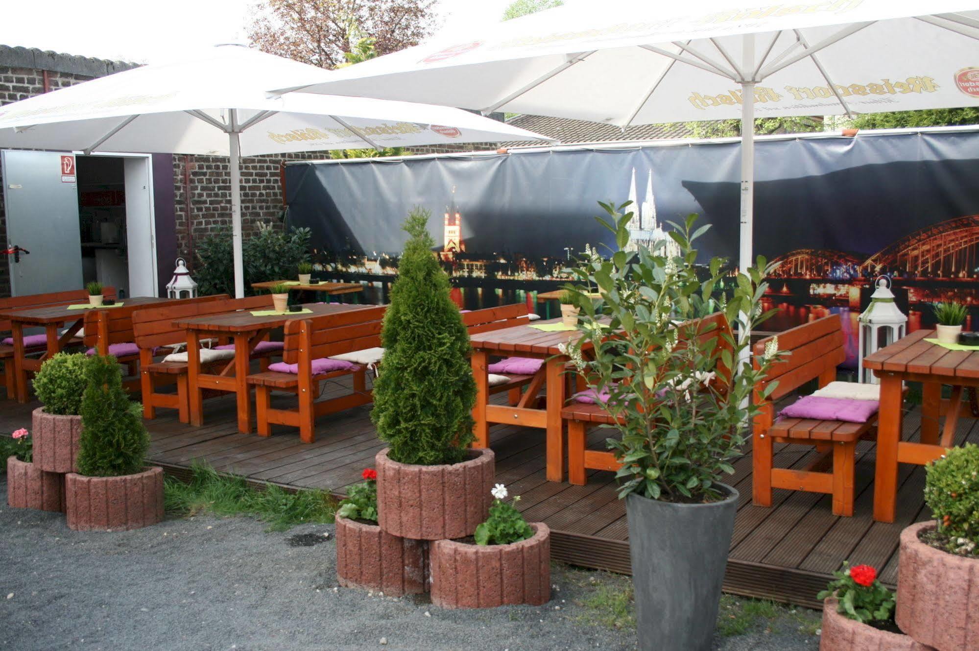 Hotel Schuetze Superior Huerth Bagian luar foto
