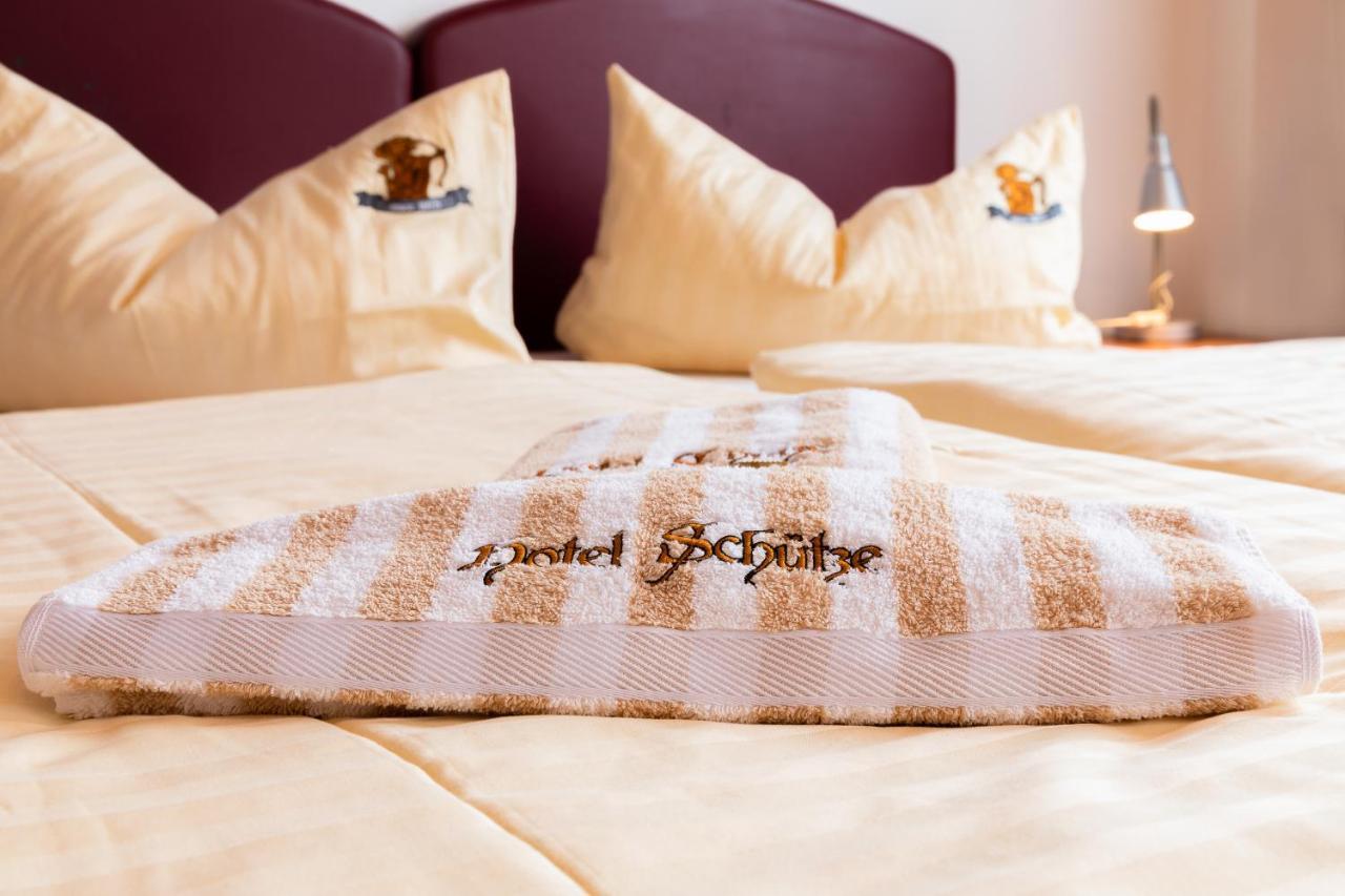 Hotel Schuetze Superior Huerth Bagian luar foto
